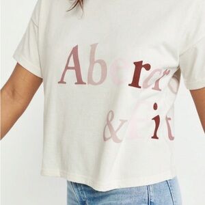 Abercrombie Fitch Exploded Lettering  Cropped T-Shirt Logo Boxy XS Cream